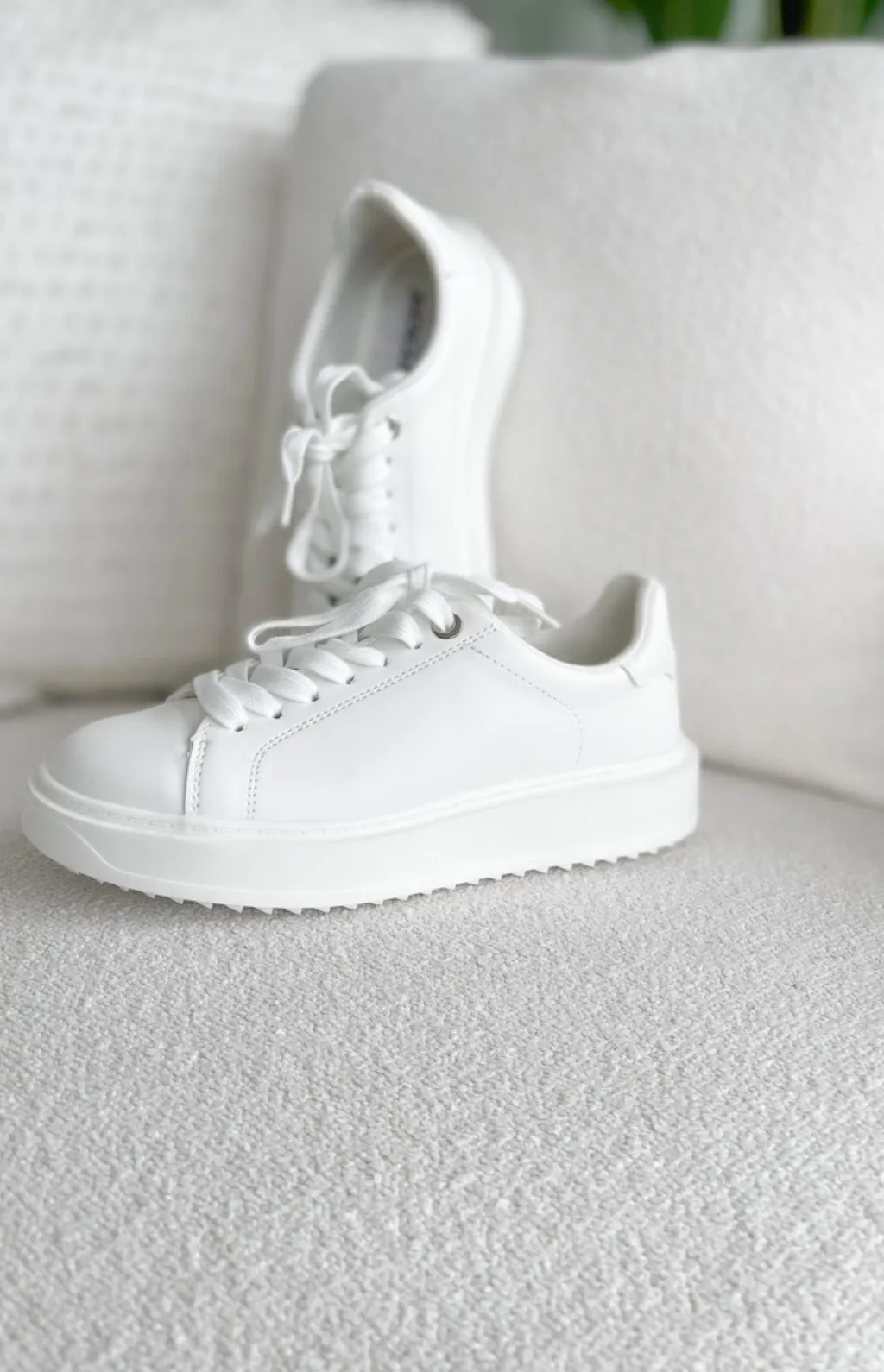 Emily White Sneakers