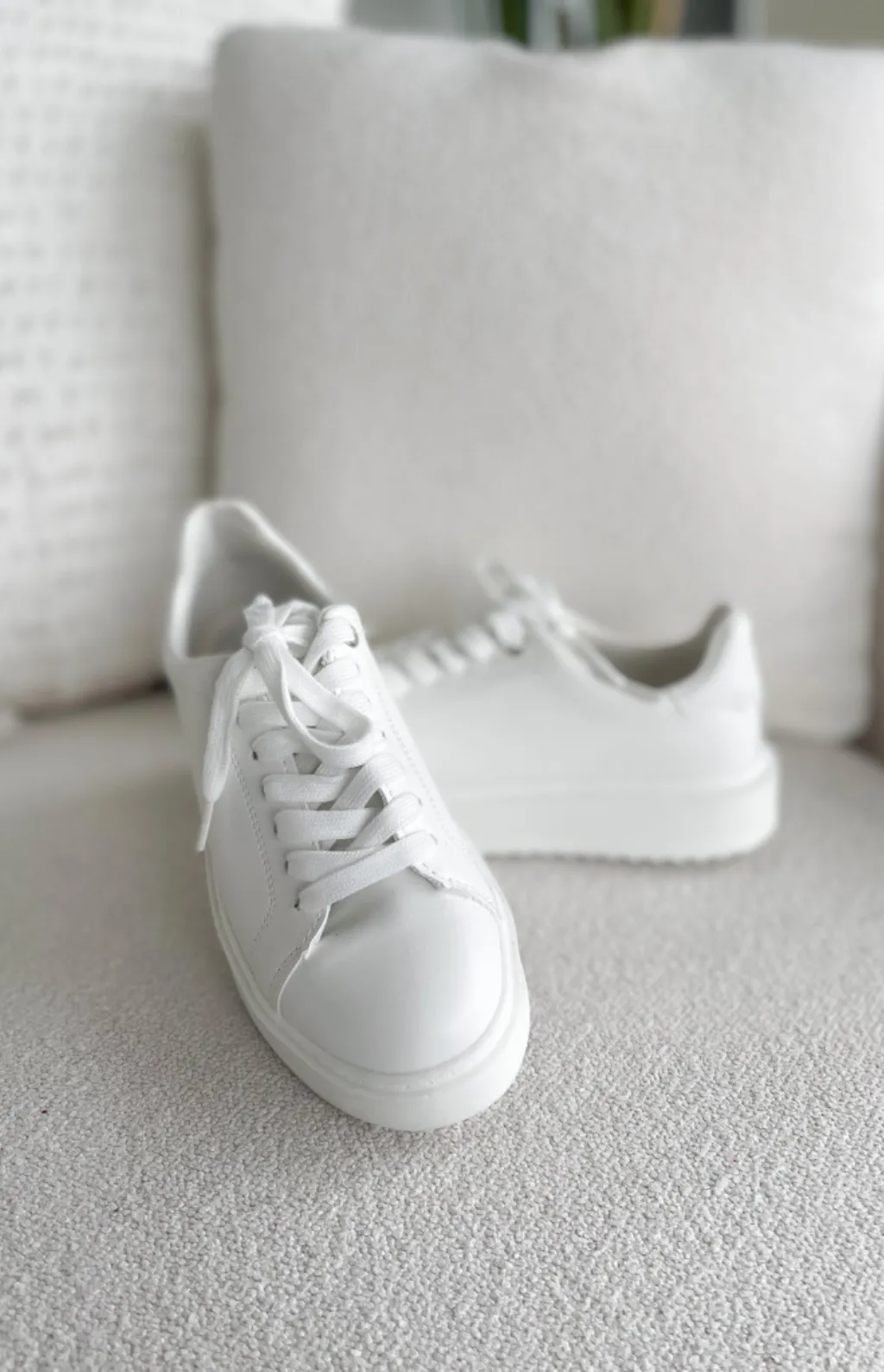 Emily White Sneakers