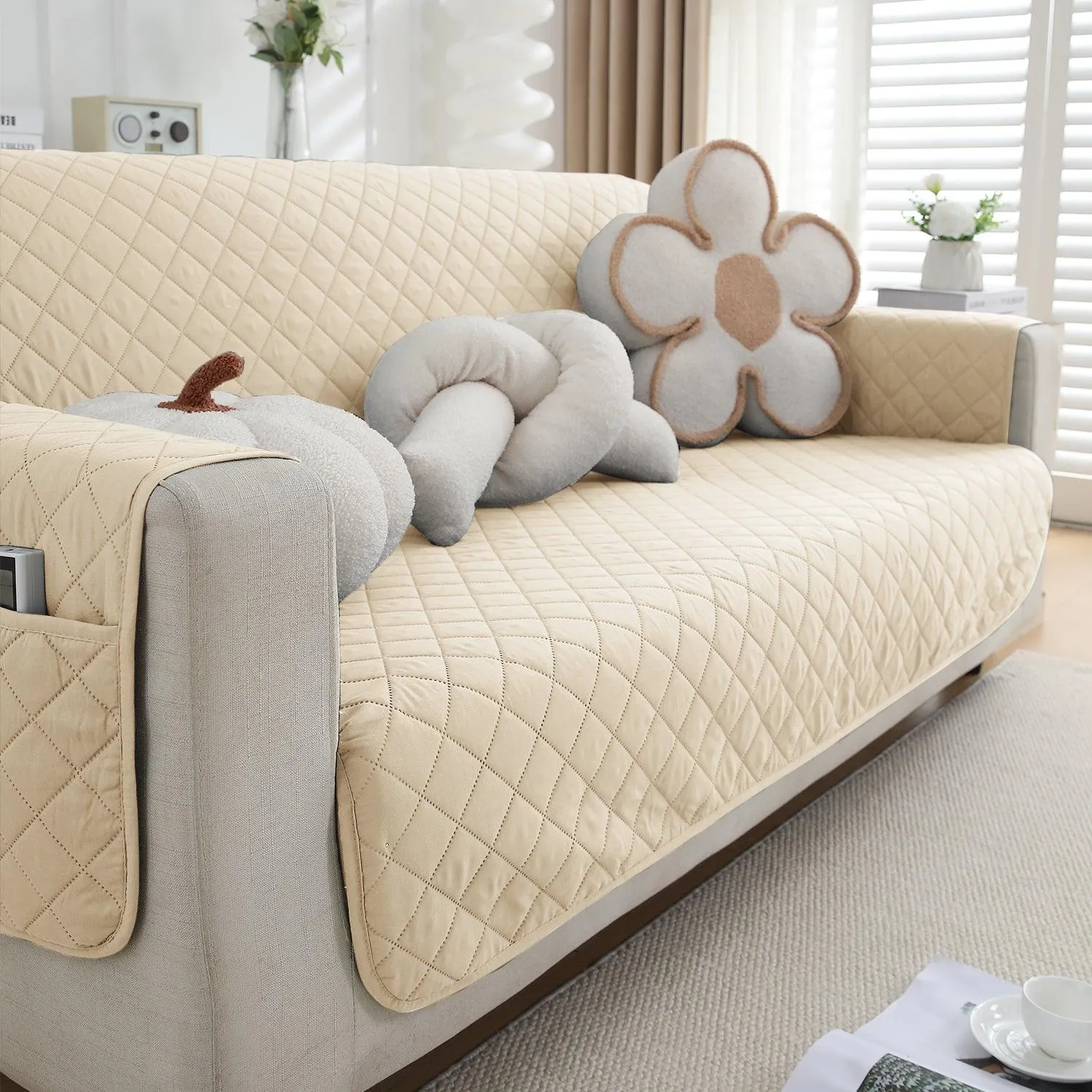 Waterproof & Quick-Dry Quilted 1/2/3-Seater Sofa Cover with Pockets on Armrest, Beige