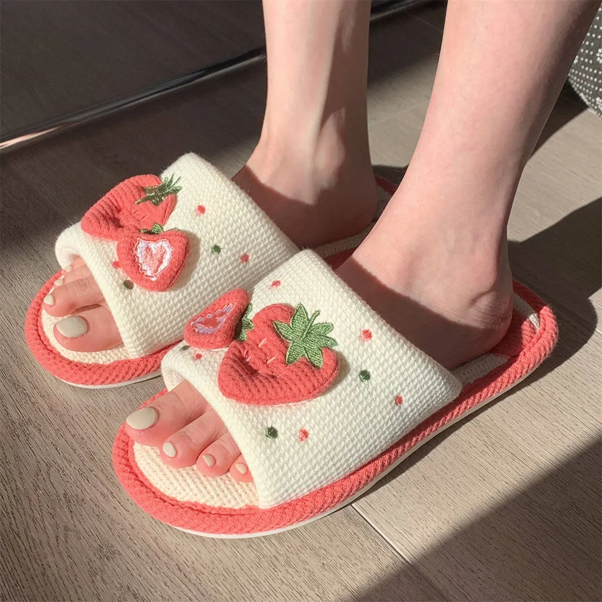 Women's Soft Bottom Slippers with Strawberries